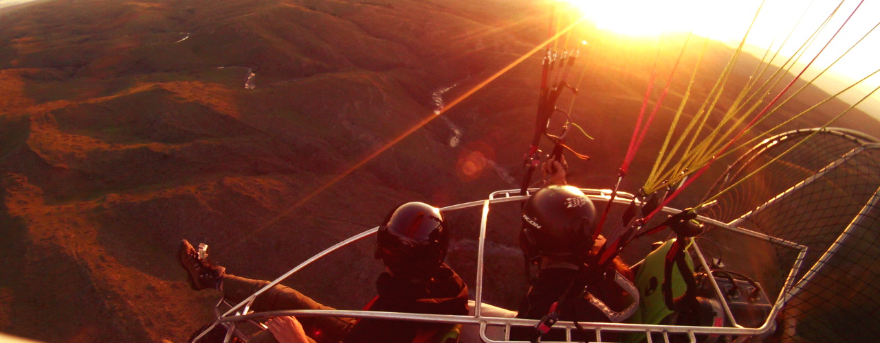 Flying with ParaTraic